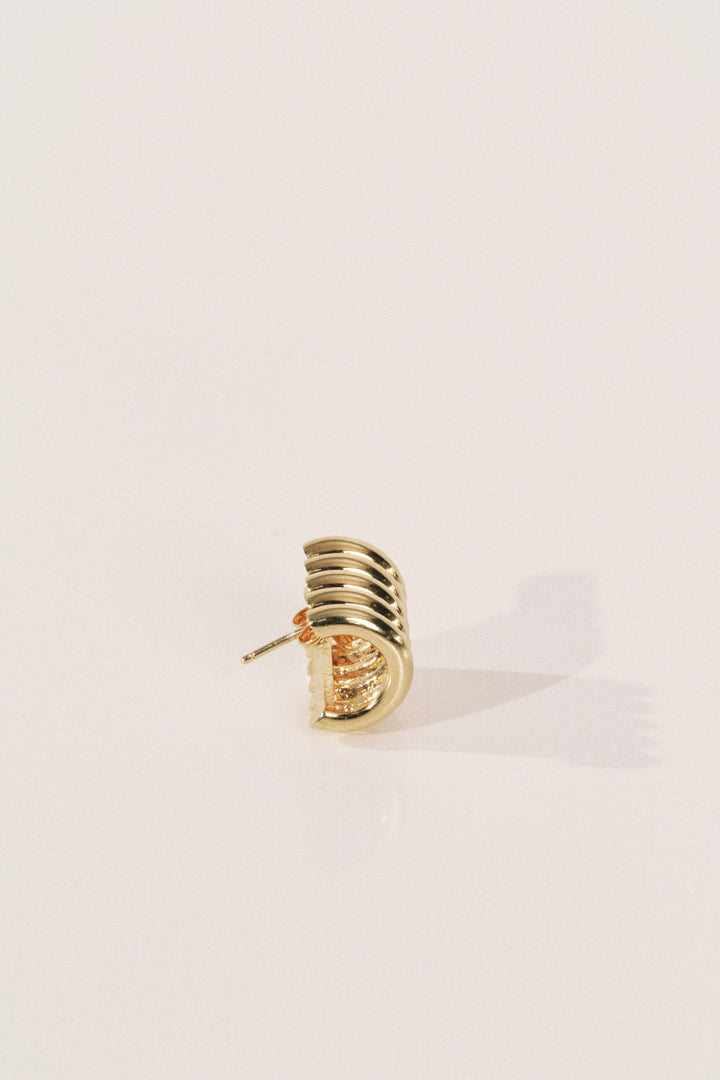 Hollyhock Medium Earrings Gold