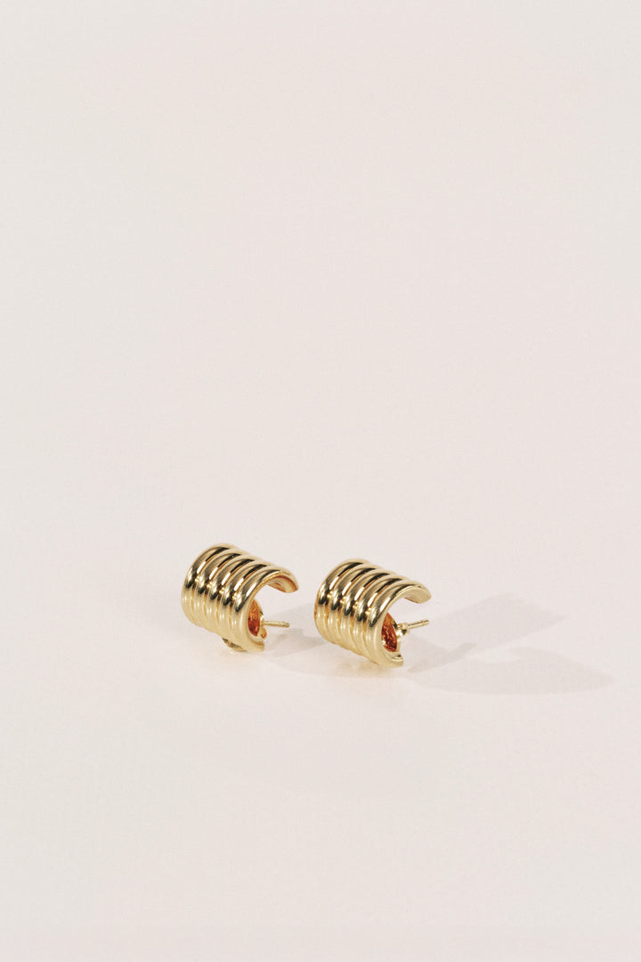 Hollyhock Small Earrings Gold