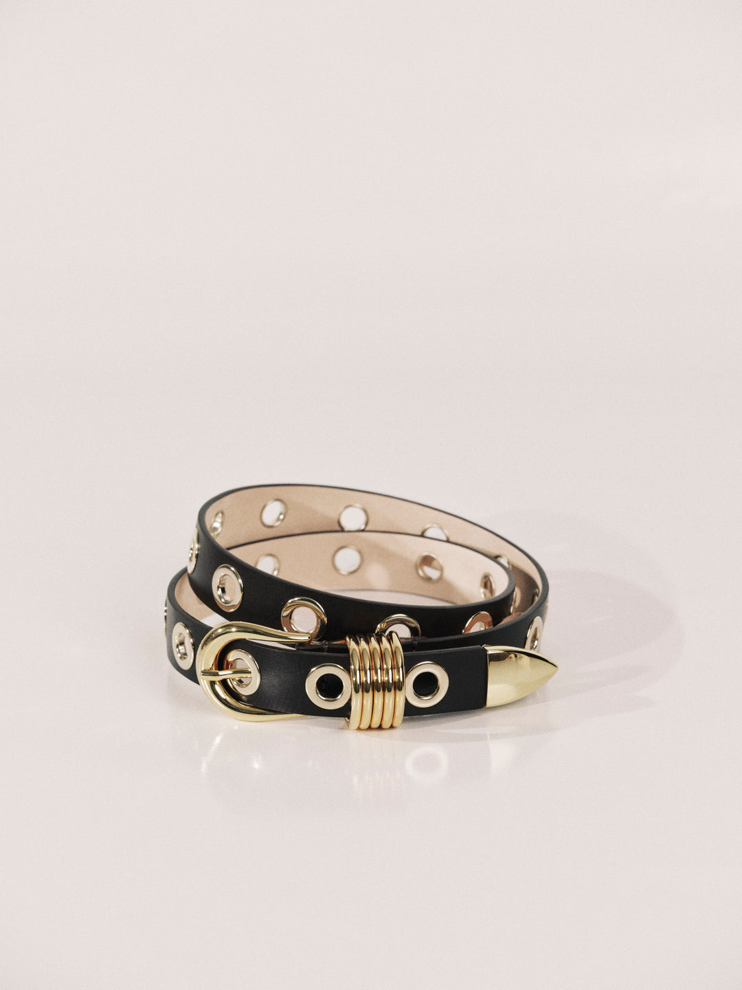 Full Rivet Black Gold