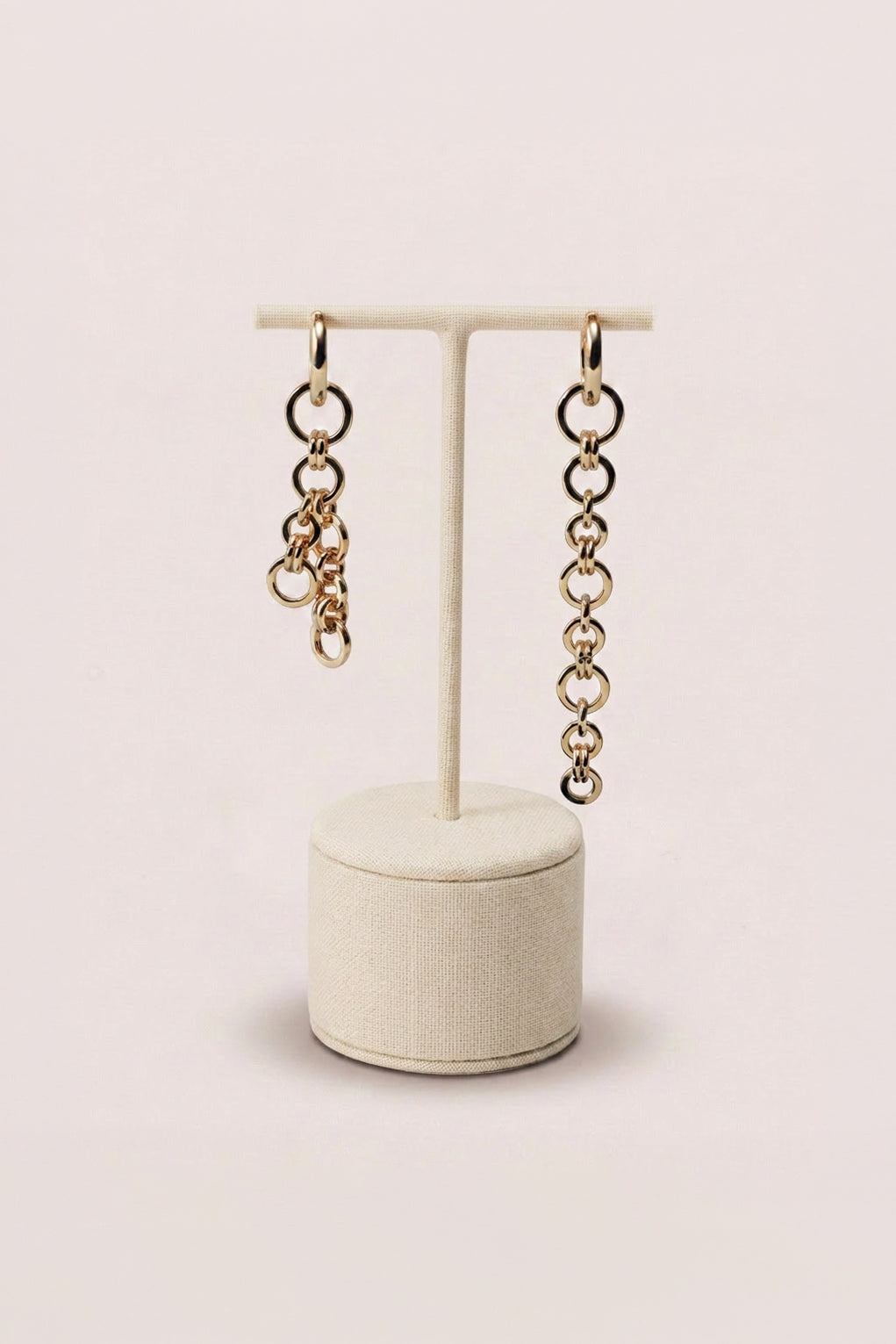 Revenge Asymmetrical Earring Gold