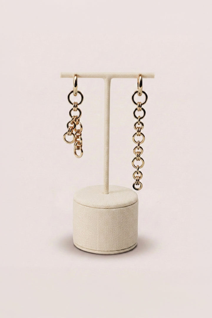 Revenge Asymmetrical Earring Gold