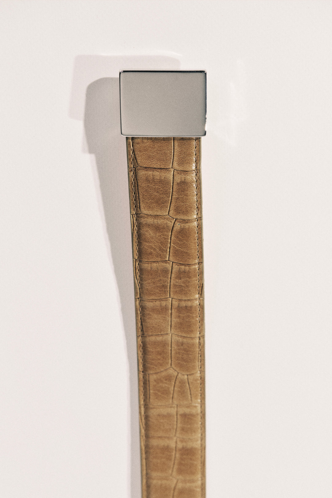 Brandt Chai Alligator Silver