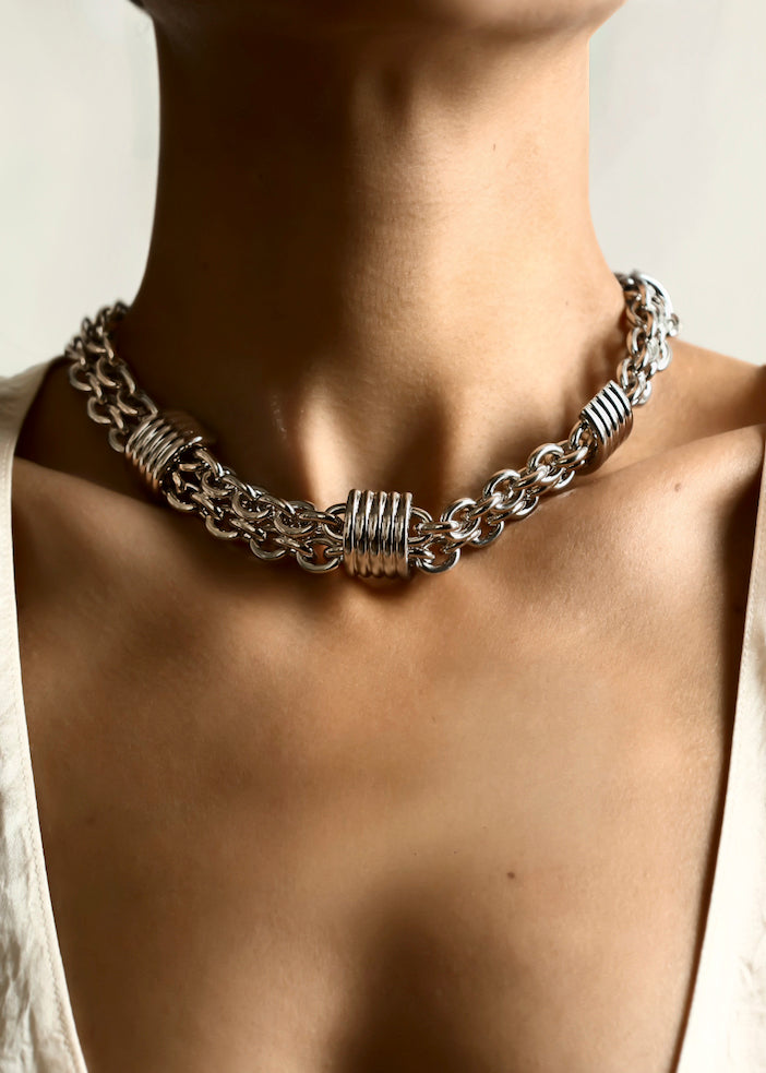 Hollyhock Chain Necklace Silver