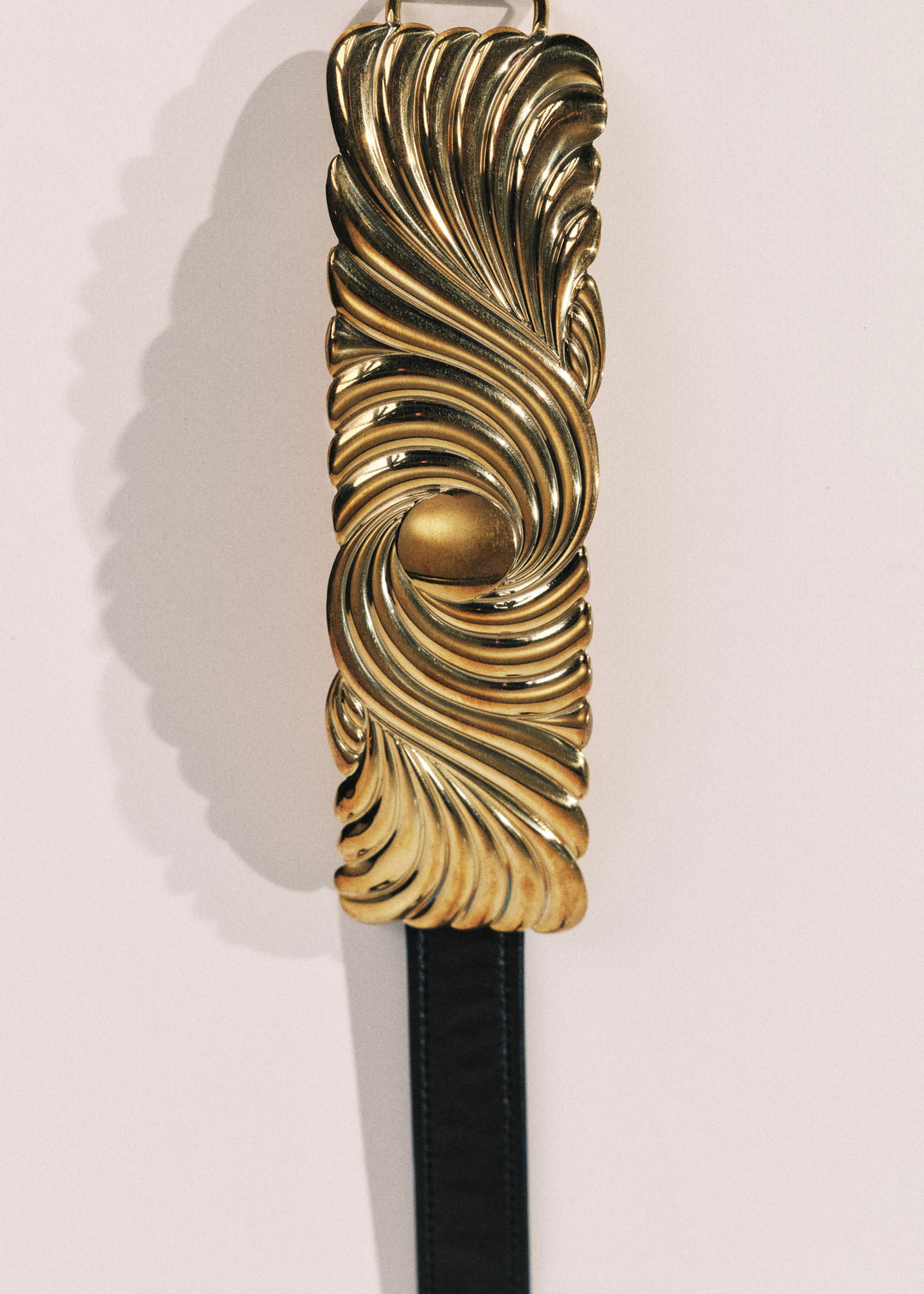 Laurent Black Gold