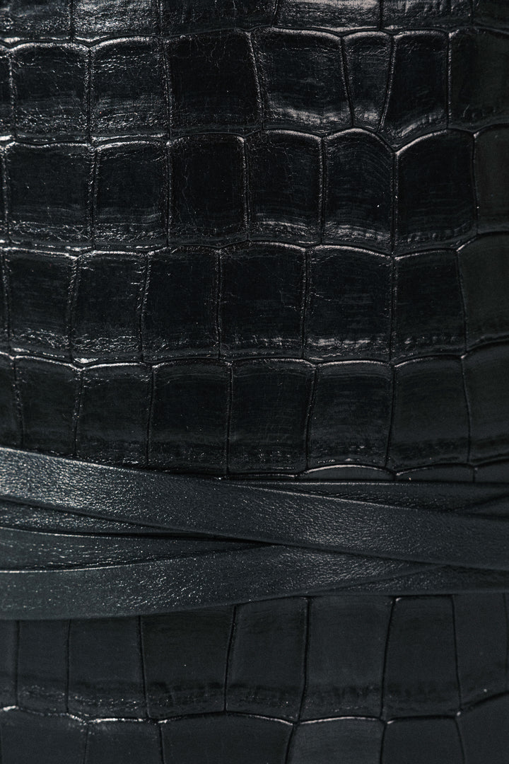 Undone Corset Black Alligator