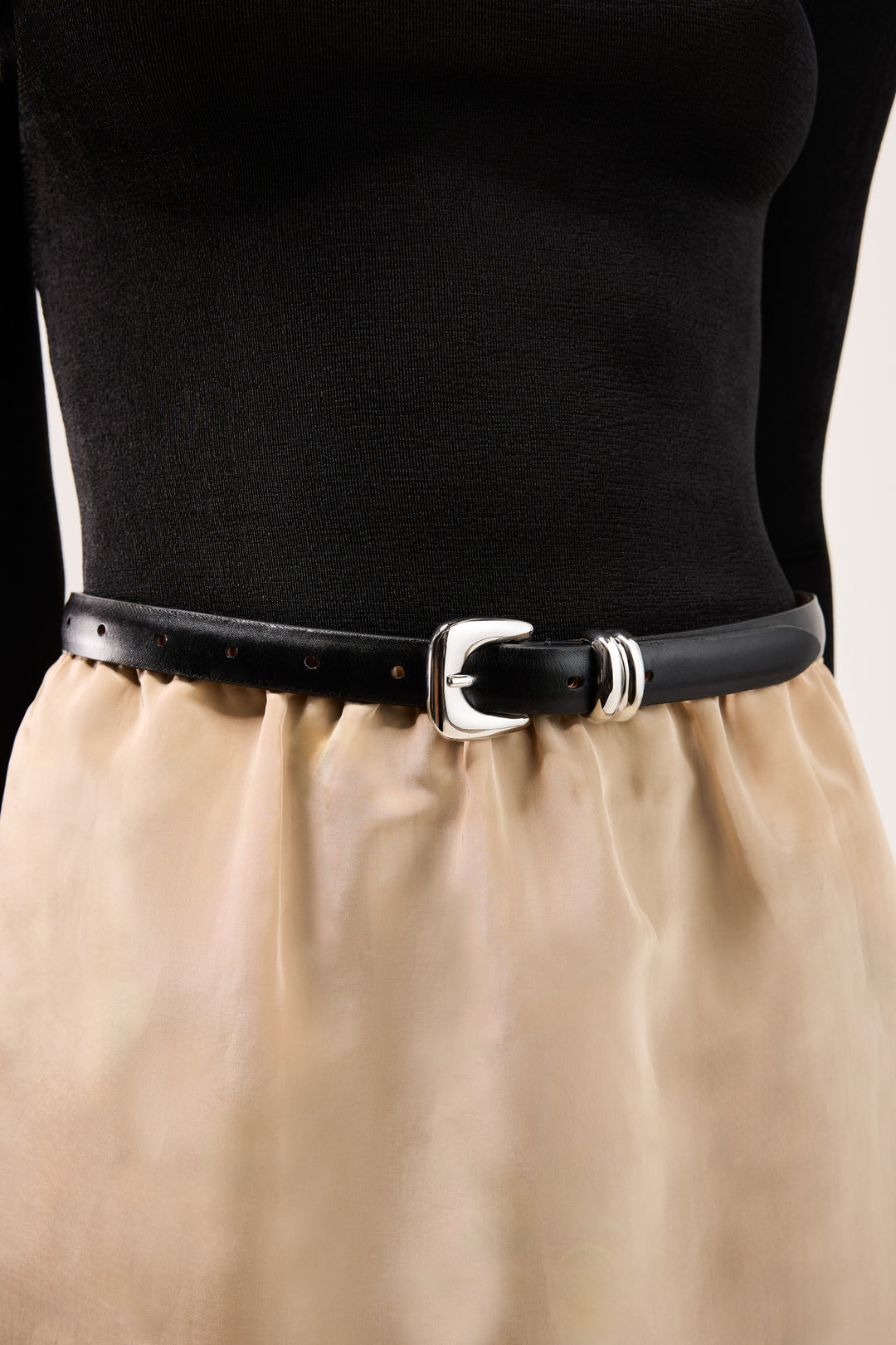Altura Black Silver