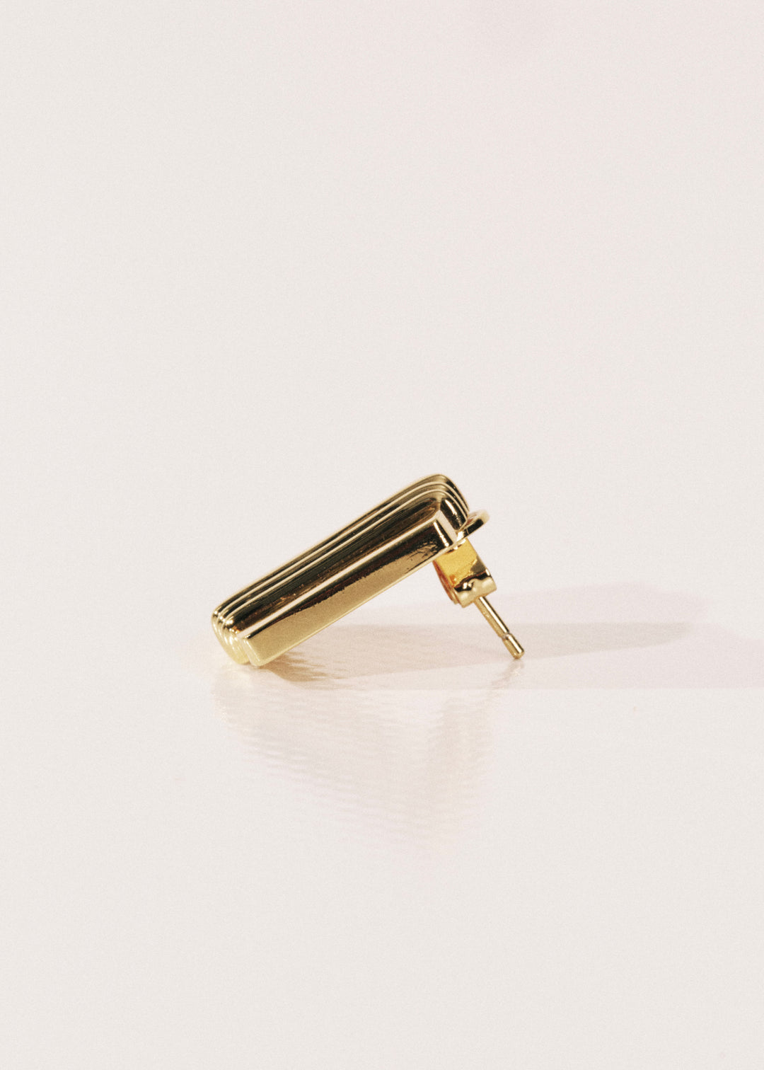 Elysees Stud Gold