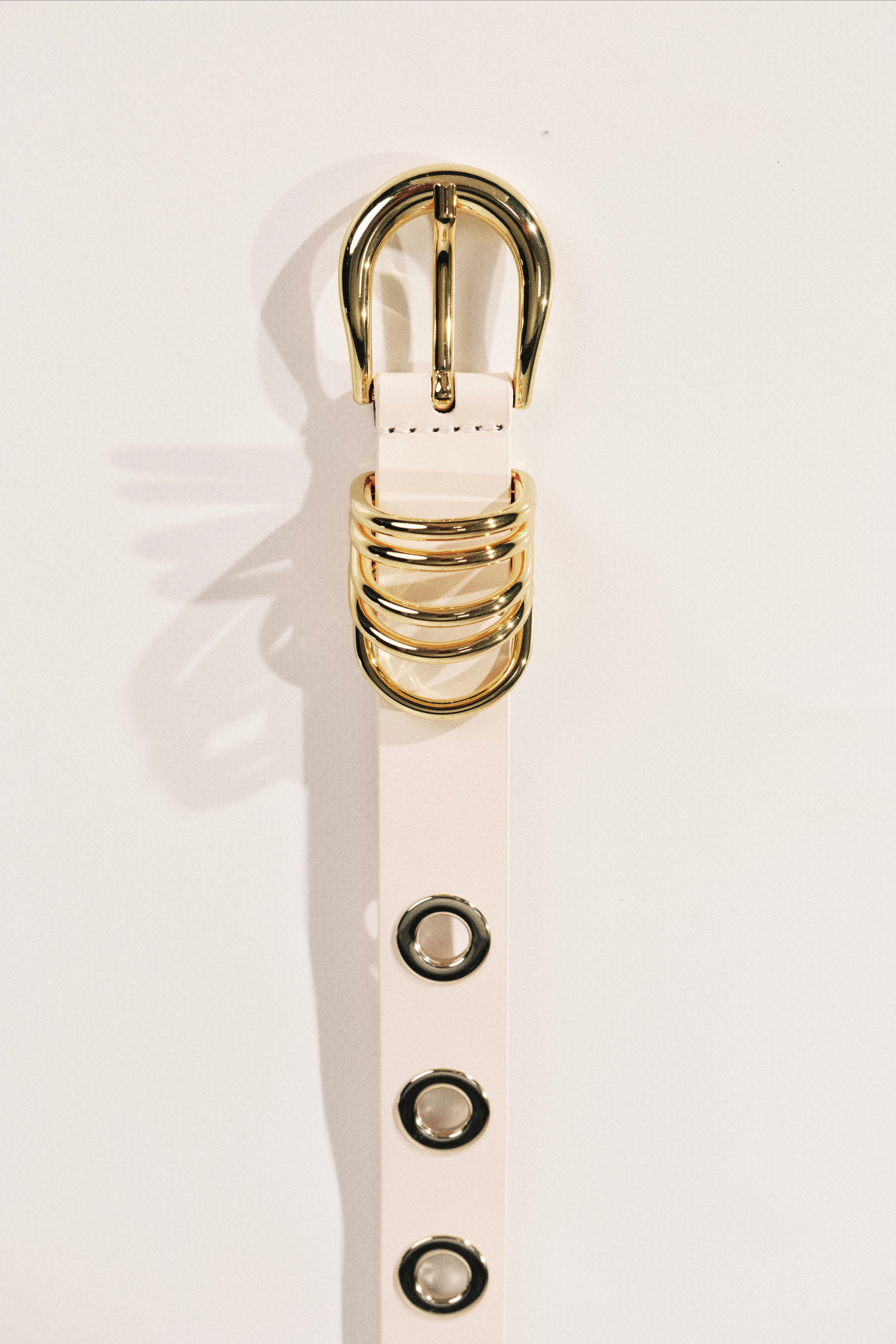 Hollyhock Rivet Ivory Gold