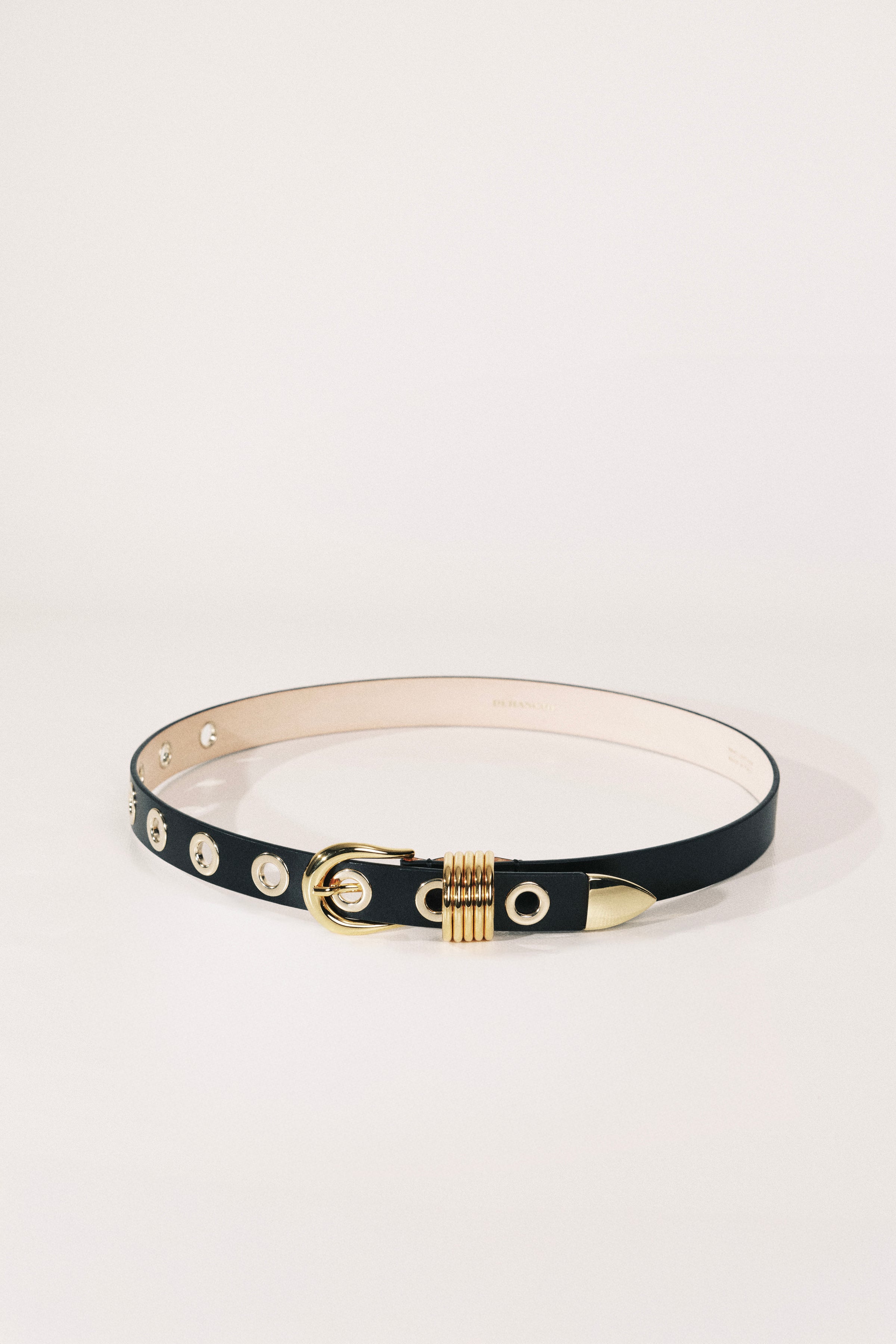 Hollyhock 10 Rivet Black Gold