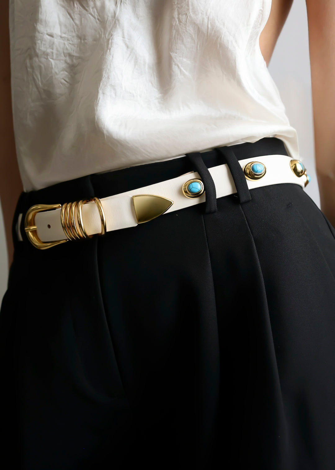 Hollyhock Stone Ivory Gold & Turquoise