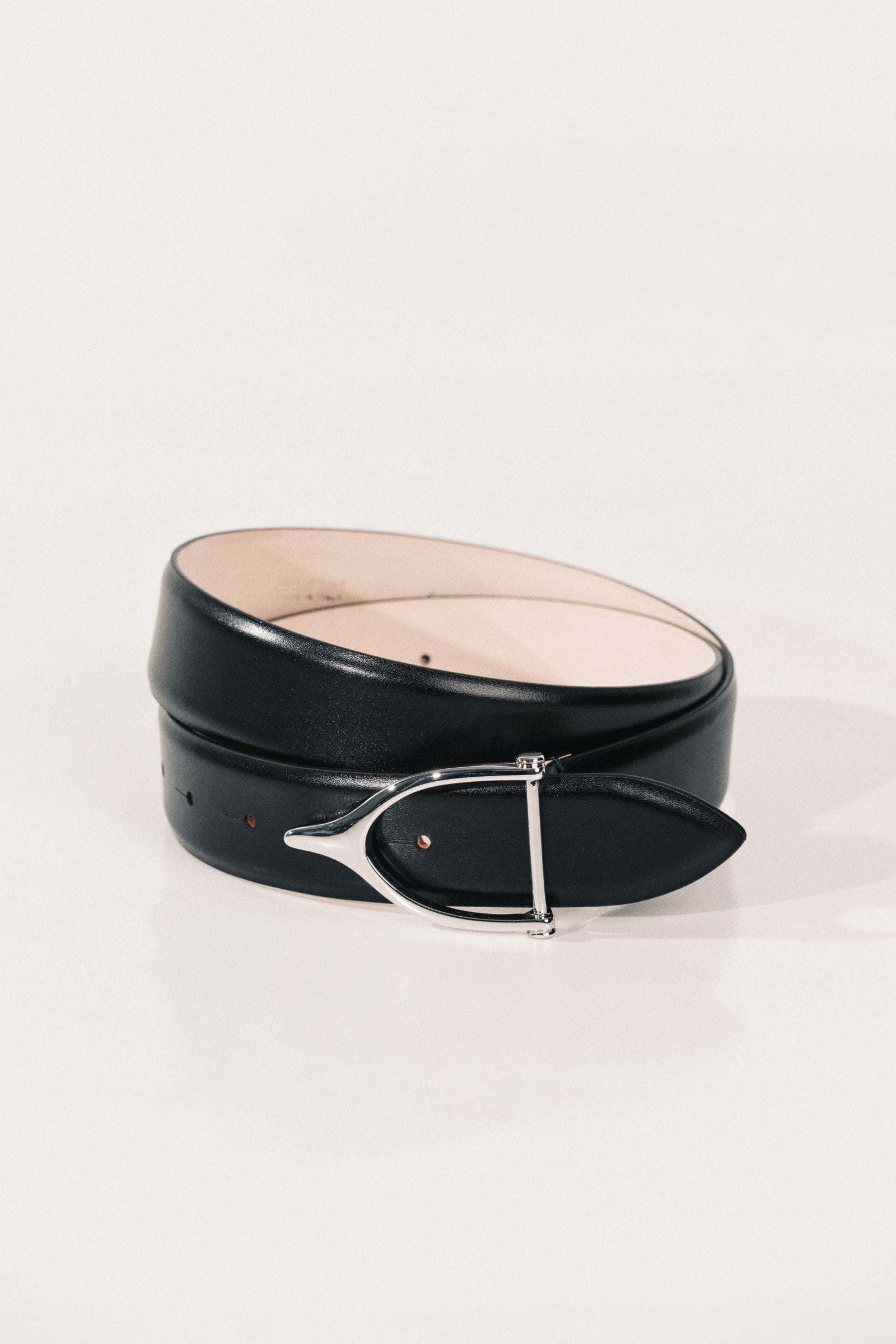 Ipsa Black Silver