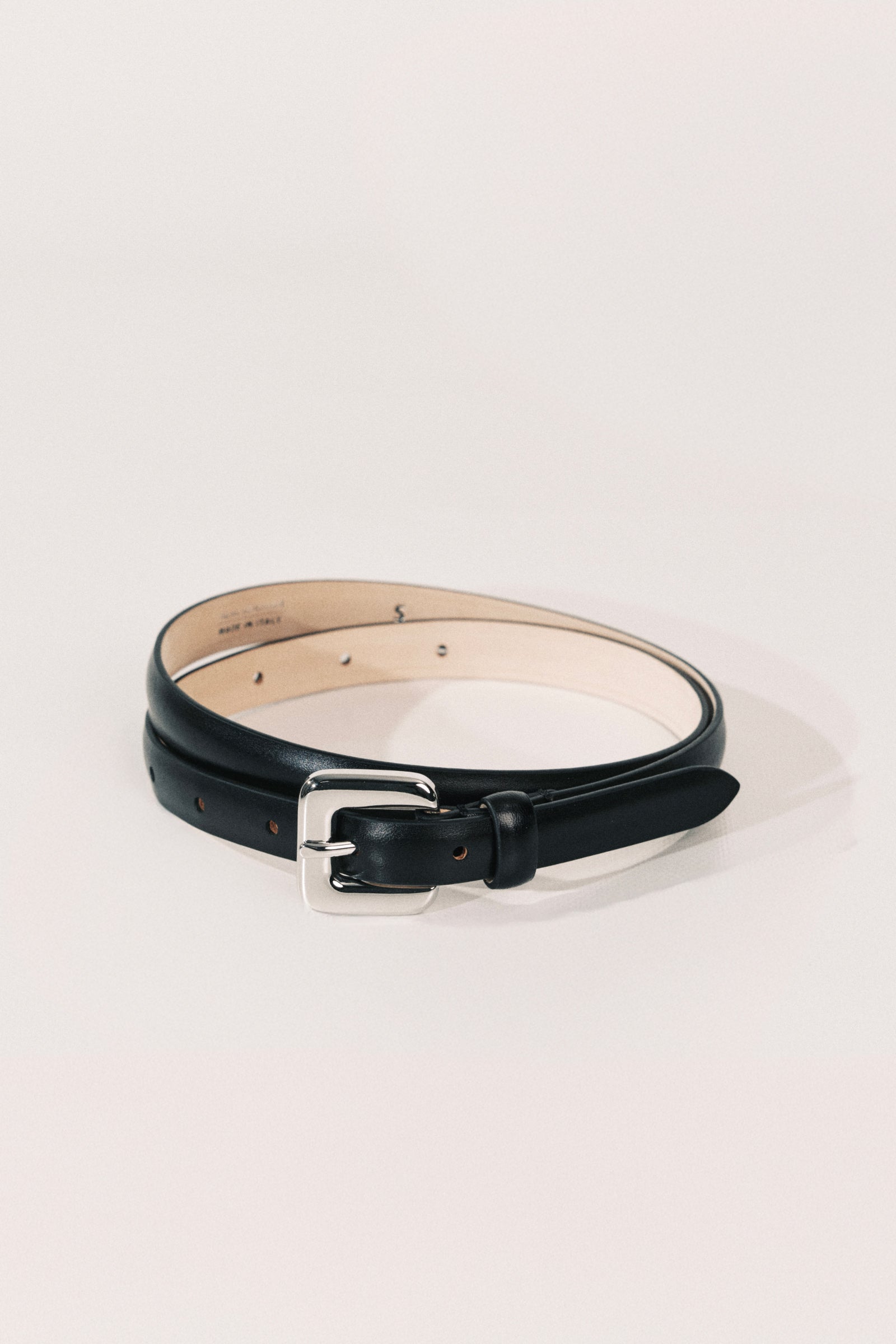 Mara Black Silver