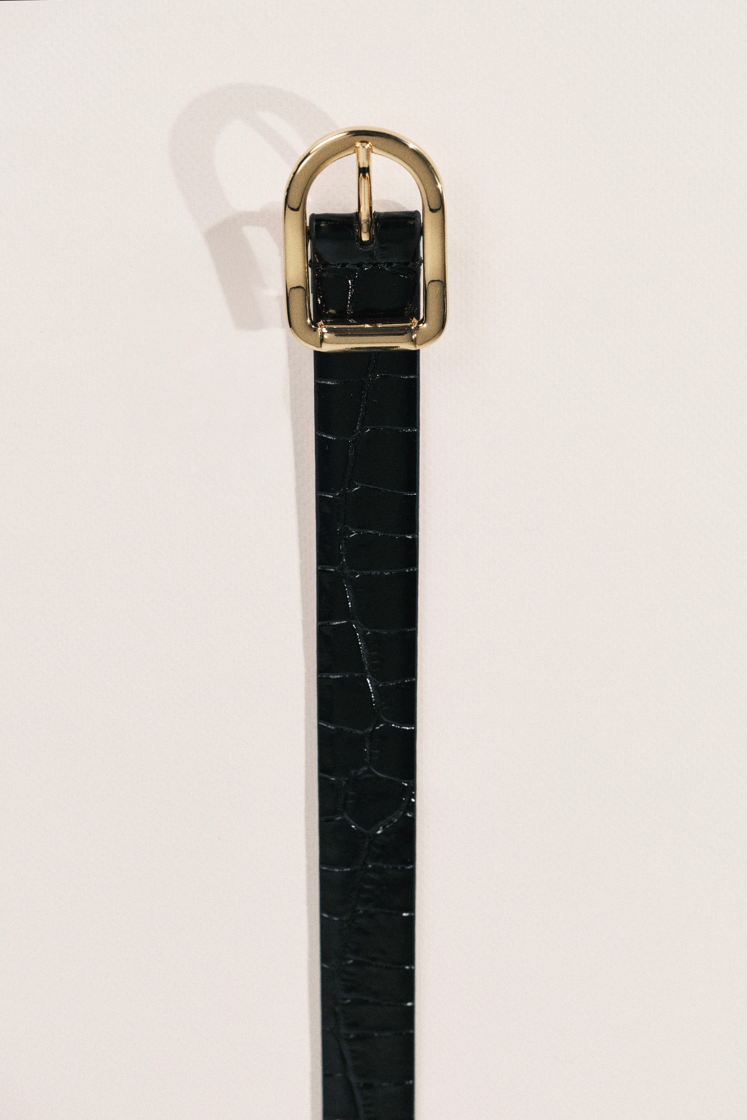 Mija Black Croco Gold Tip