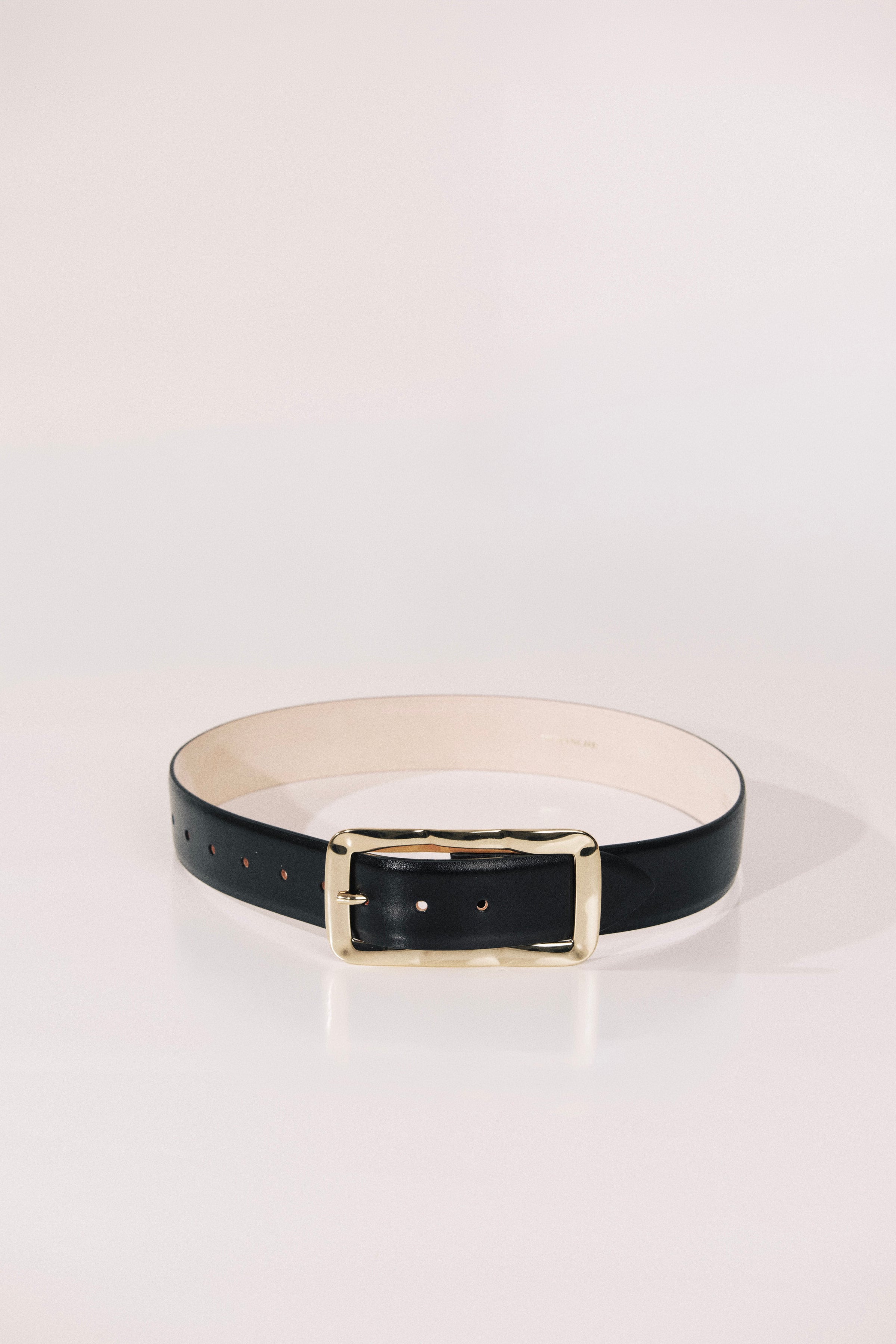 Mila Black Gold