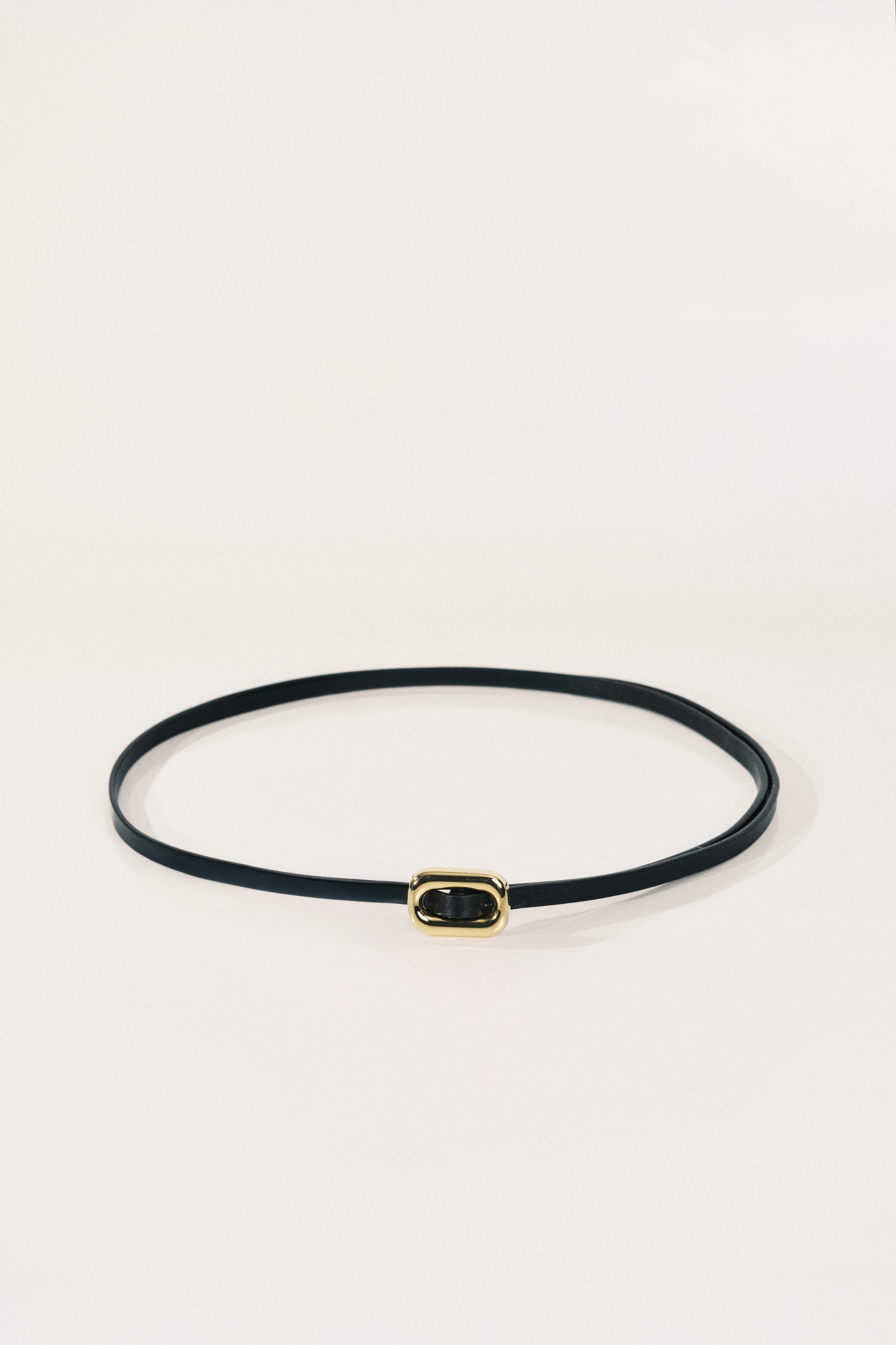 Venura Black Gold