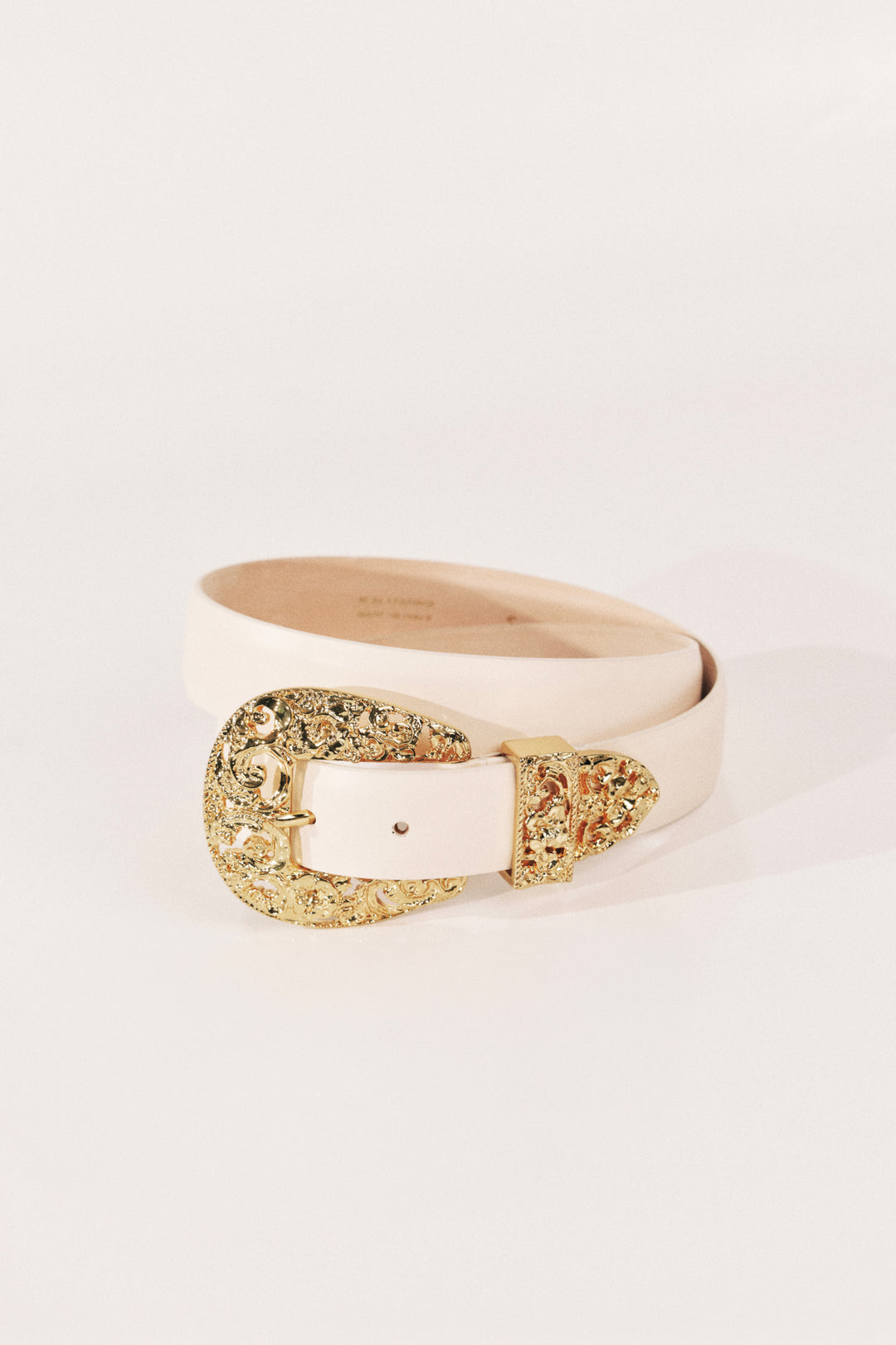Versailles Ivory Gold