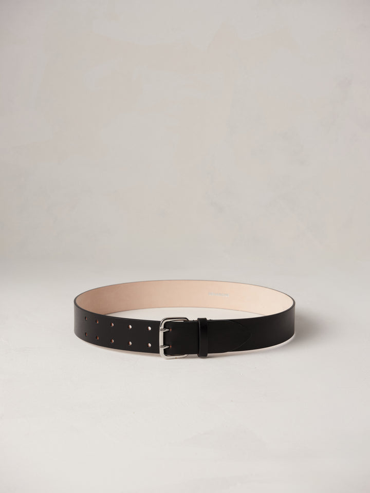 Déhanche Hutch Leather Belt - Classic black leather belt with a sleek silver buckle. Perfect for adding a touch of timeless elegance to any outfit.