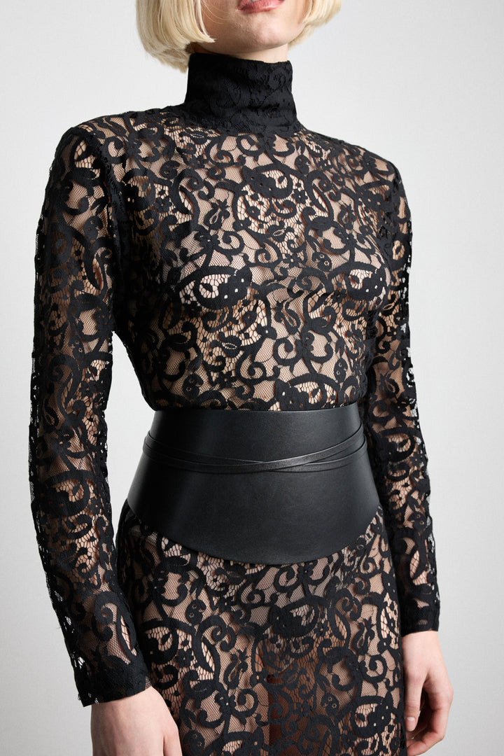 Undone Corset Short