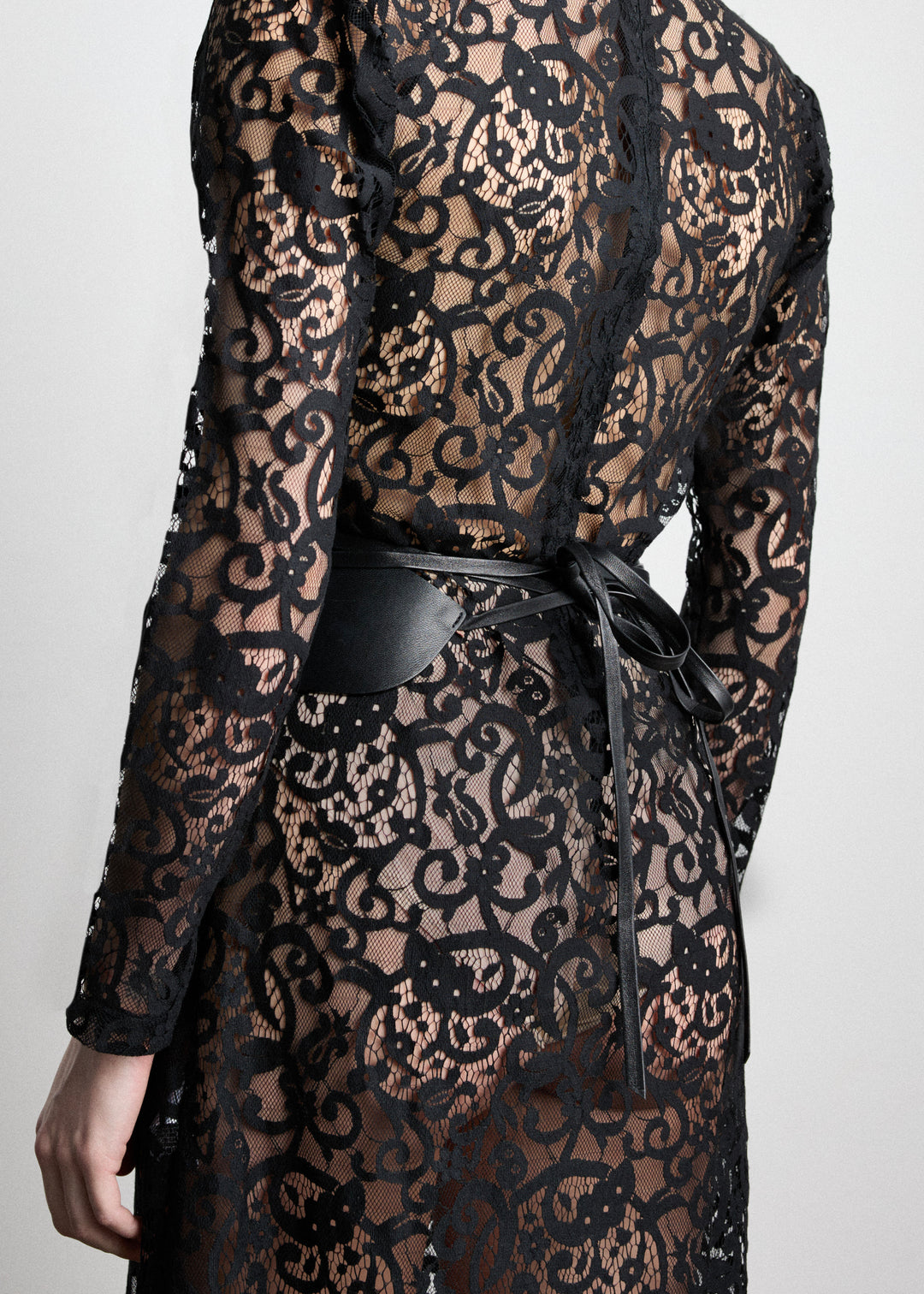 Undone Corset Short Black