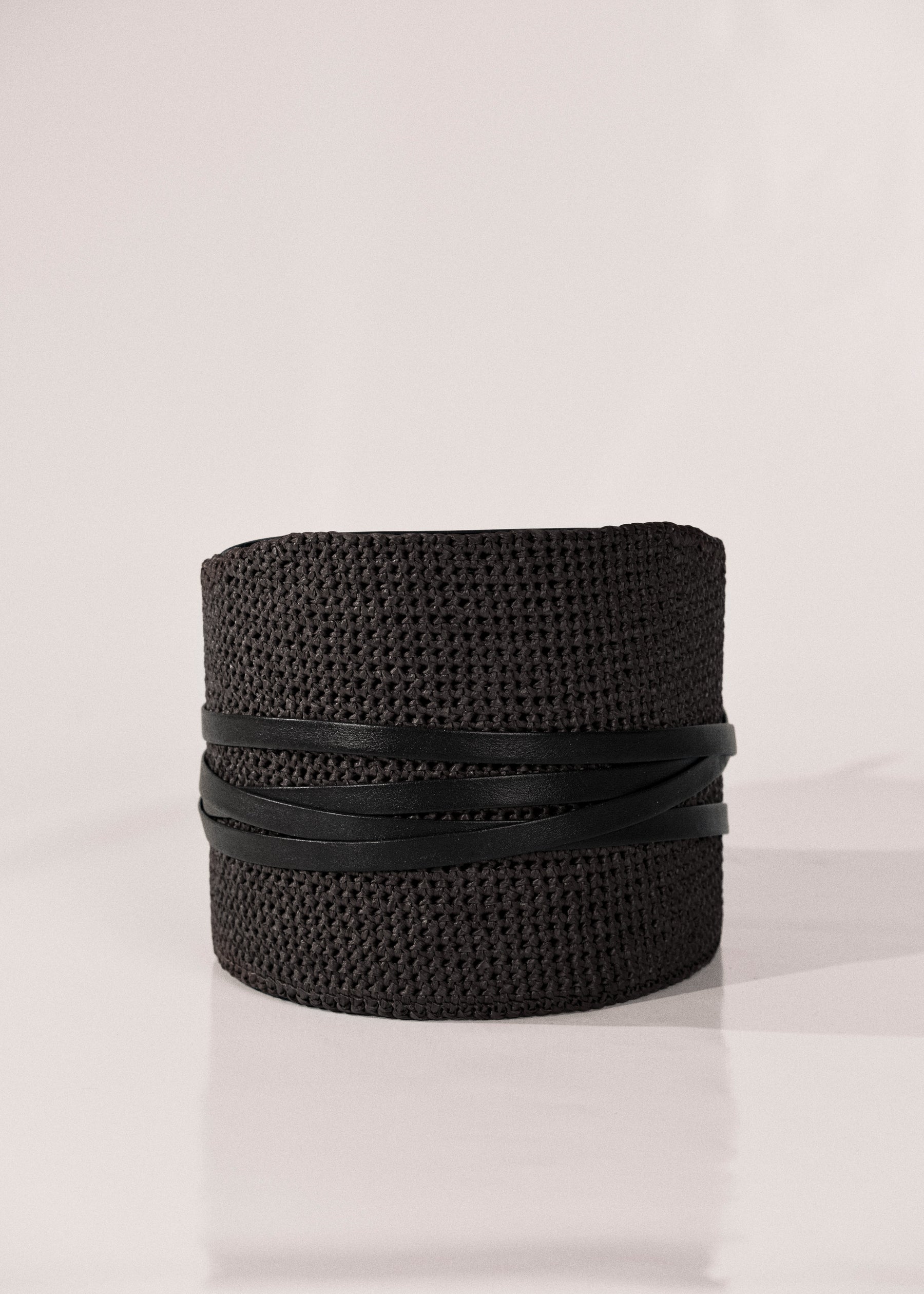 Undone Corset Black Raffia