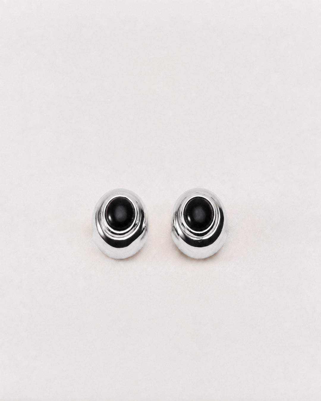Stone Stud Earring Onyx & Silver