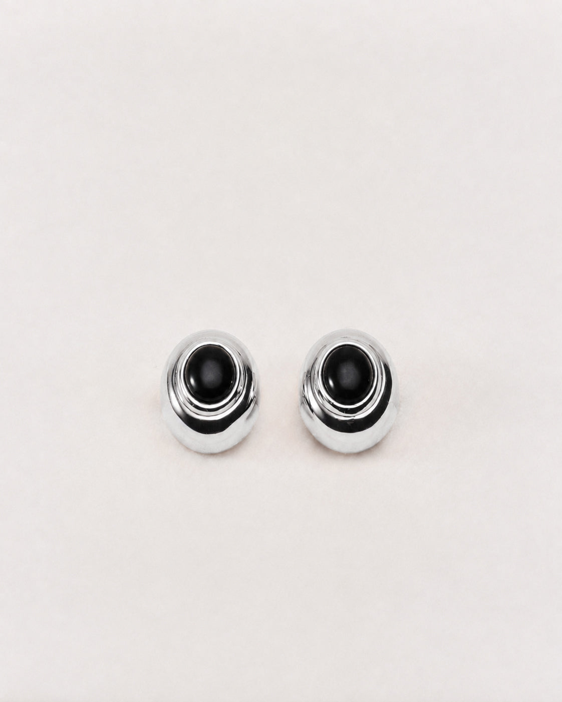 Stone Stud Earring Onyx & Silver