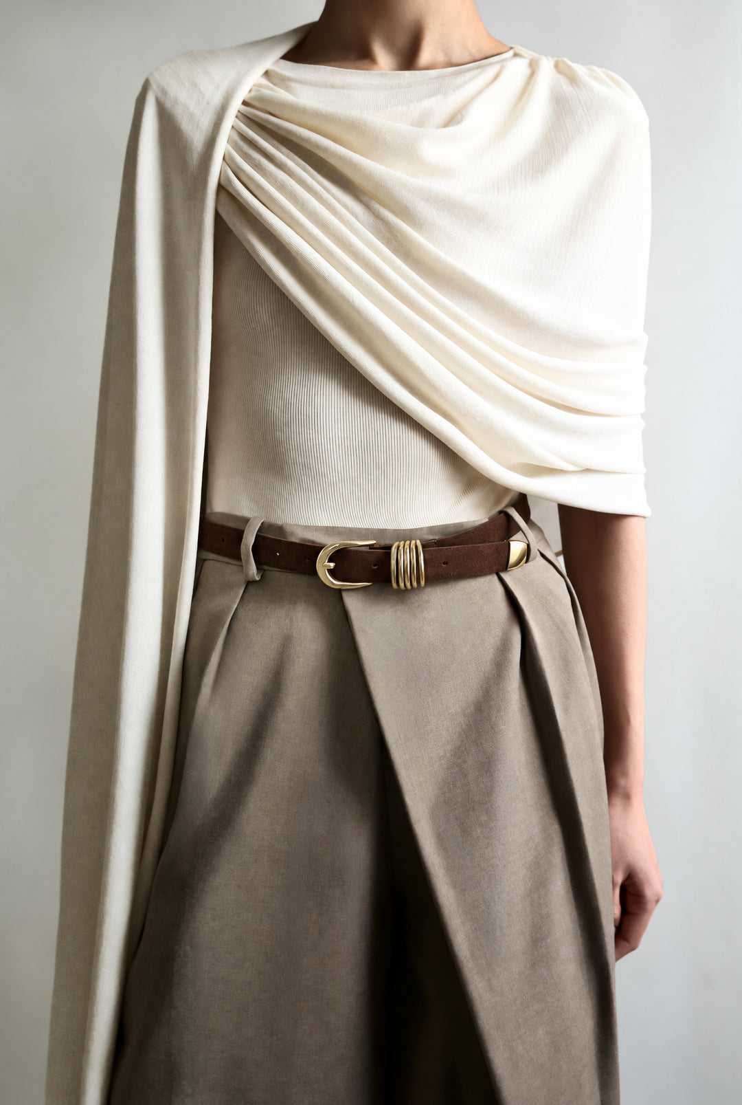 Hollyhock Chocolate Suede Gold